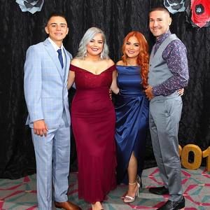 Meet your Posher, Kenia